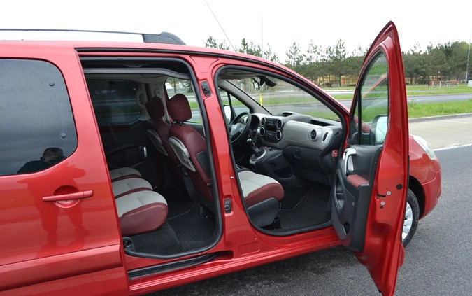 Citroen Berlingo cena 26900 przebieg: 282000, rok produkcji 2010 z Mosina małe 326